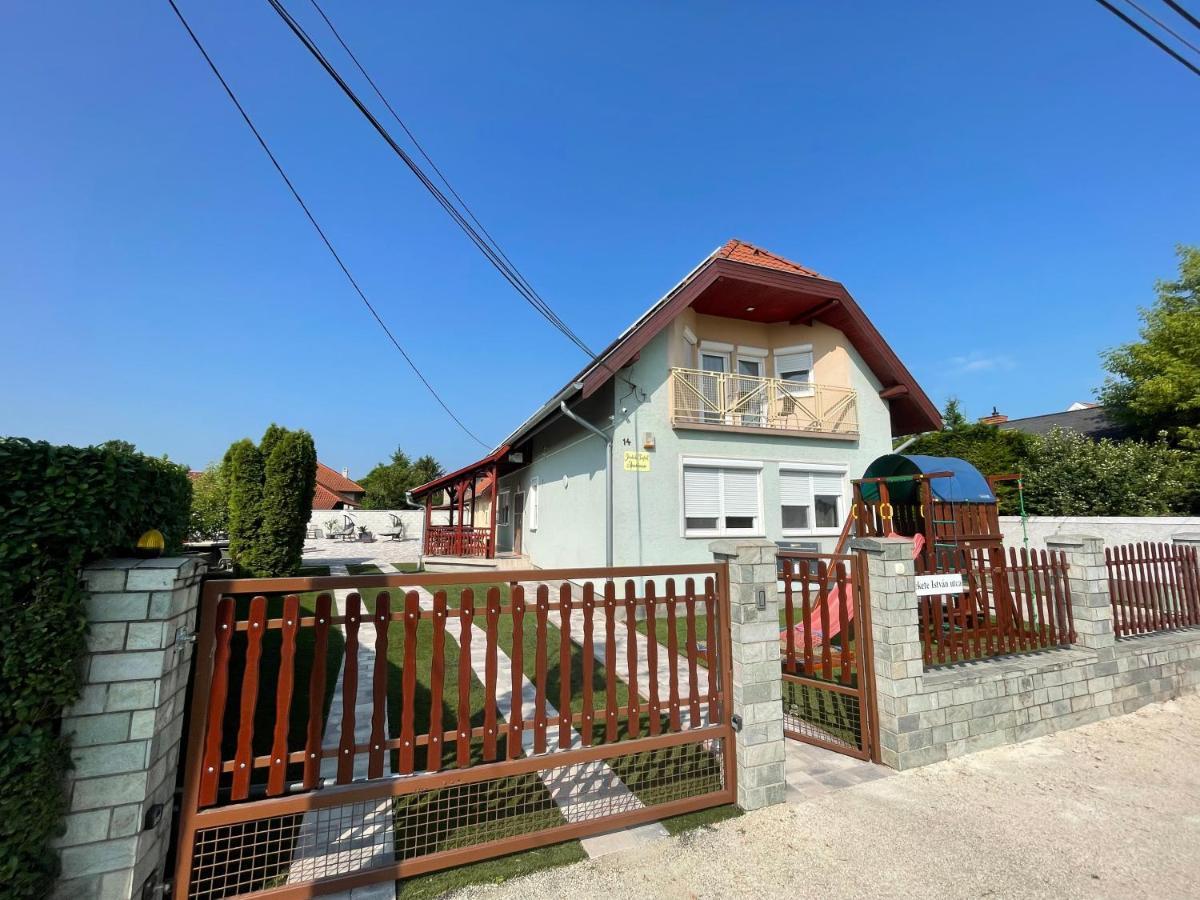 Siofok Apartman Exterior foto